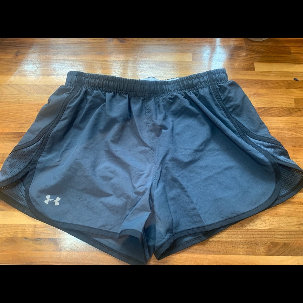 Under Armour running shorts - Women’s XS grey